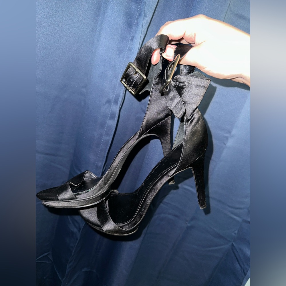 calvin klein vivian heels